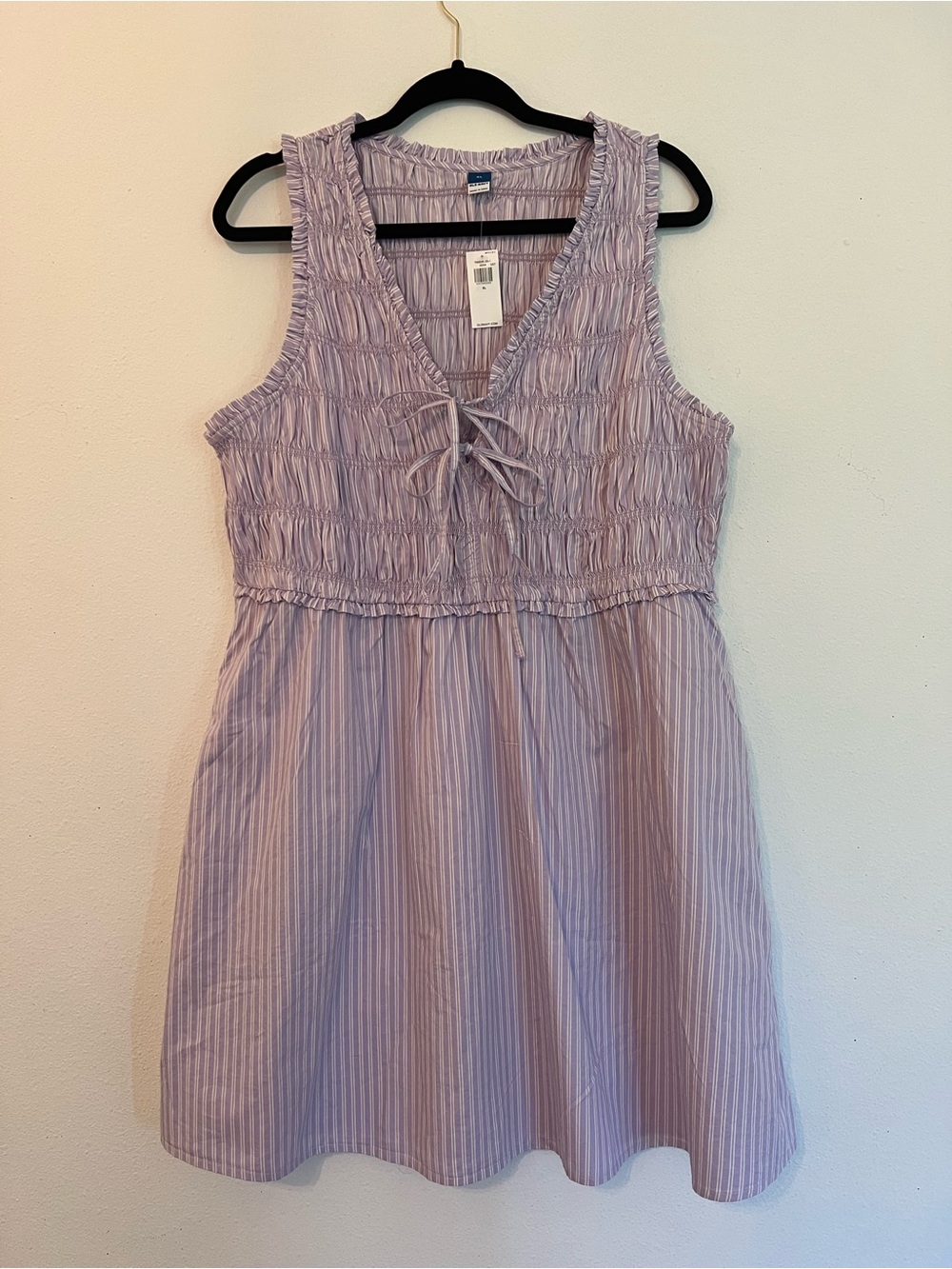 Old Navy Women’s Fit and Flare Lavender Striped Smocked Tie Front XL NWT